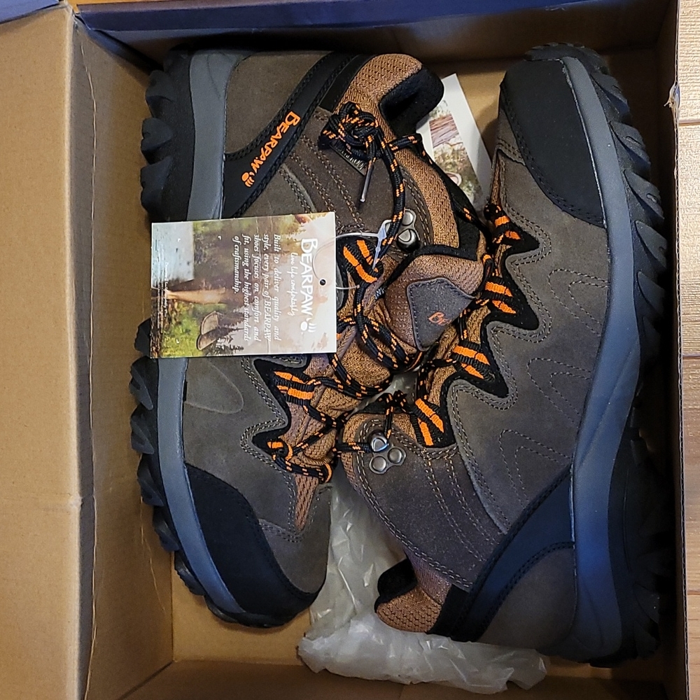 Men's hiking boots